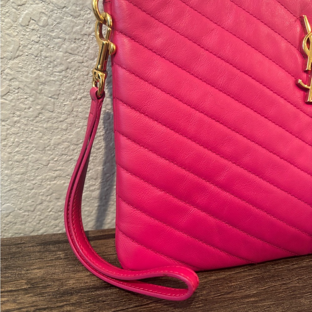 Saint Laurent YSL Pink Chevron Quilted Cassandre Clutch Wristlet Handbag - Picture 3 of 13
